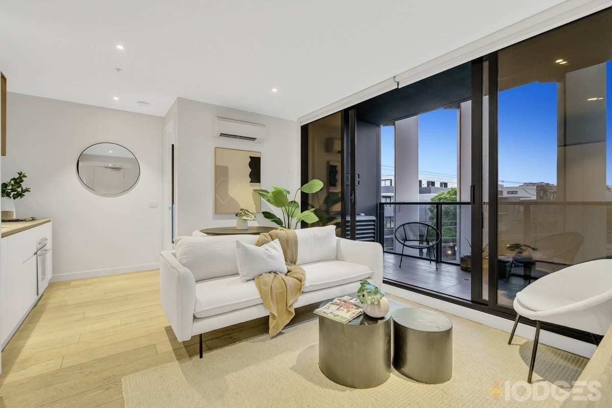 206 / 276 Neerim Road, Carnegie, VIC, 3163, Carnegie - Image 1