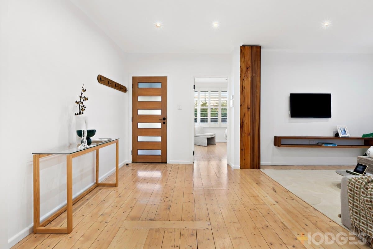 13 Wickham Road, Hampton East, VIC, 3188, Hampton East - Thumbnail 4