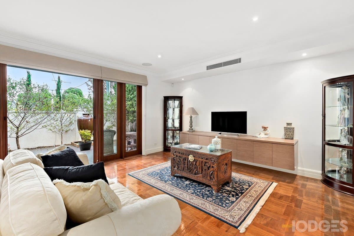 1 / 45 Bluff Road, Black Rock, VIC, 3193, Black Rock - Thumbnail 3