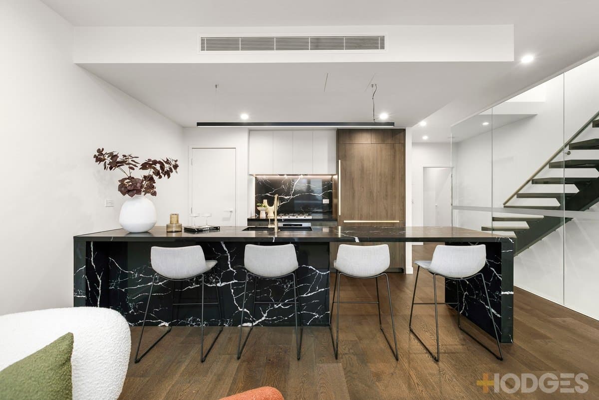 7 / 95 Beach Road, Mentone, VIC, 3194, Mentone - Thumbnail 5