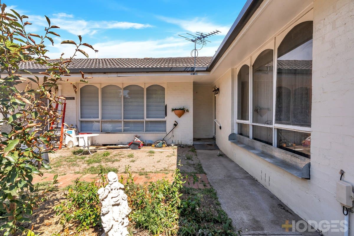 Melbourne, VIC, Cheltenham - Image 1
