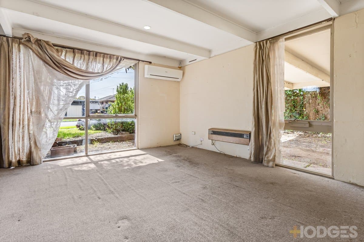 62 Marina Drive, Melton, VIC, 3337, Melton - Thumbnail 8