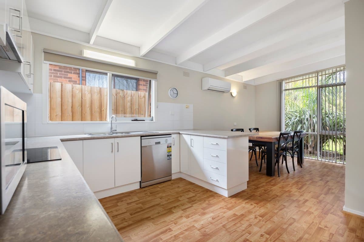 10 Tinapher Drive, RYE, VIC, 3941, Rye - Thumbnail 6