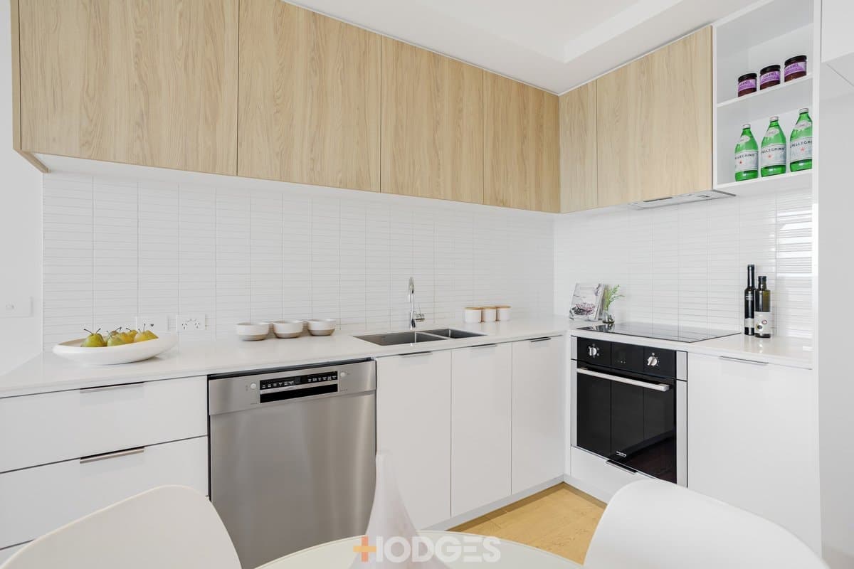 2408 / 3-5 St Kilda Road, St Kilda, VIC, 3182, St Kilda - Thumbnail 3