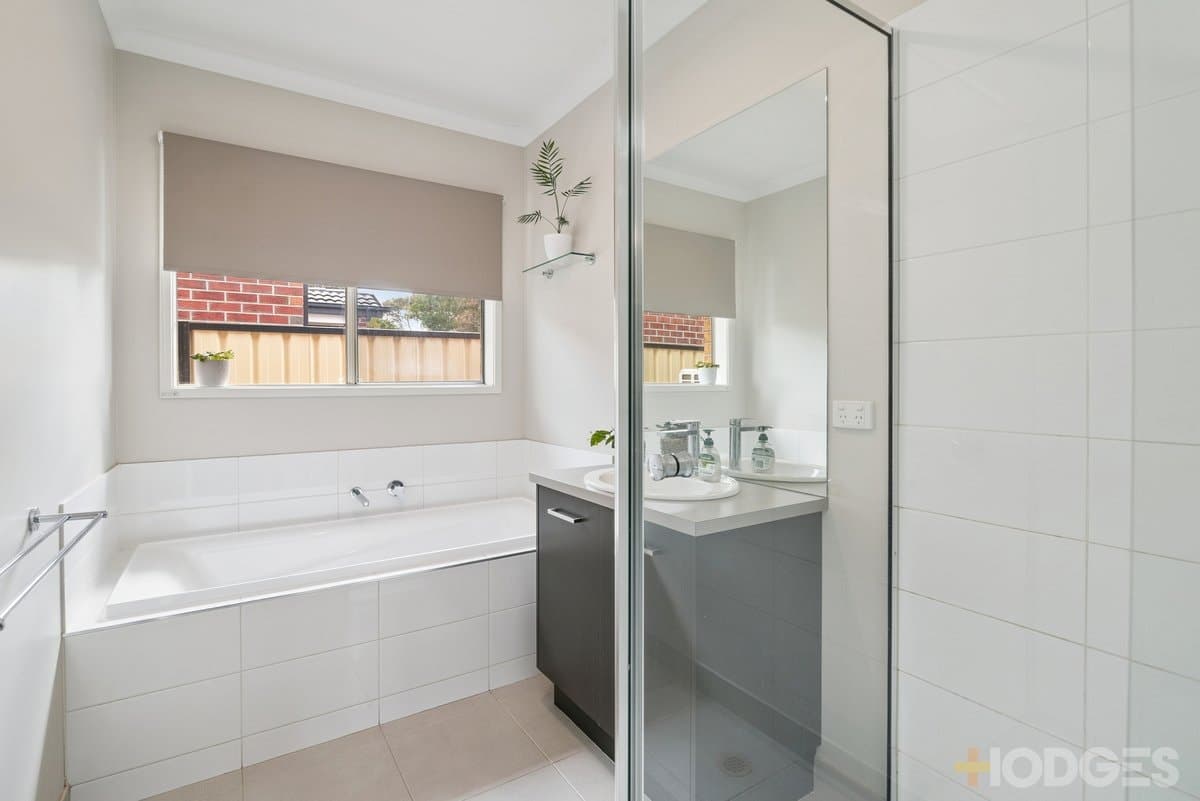 4 Kirribilli Crescent, Wallan, VIC, 3756, Wallan - Thumbnail 8