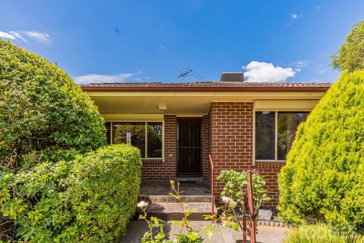 37 Applewood Drive, Knoxfield, VIC, 3180, Knoxfield - Thumbnail 3