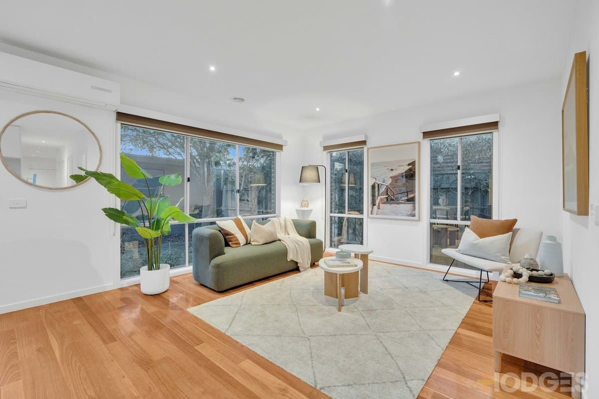 2 / 4b Delville Avenue, Mentone, VIC, 3194, Mentone - Thumbnail 4