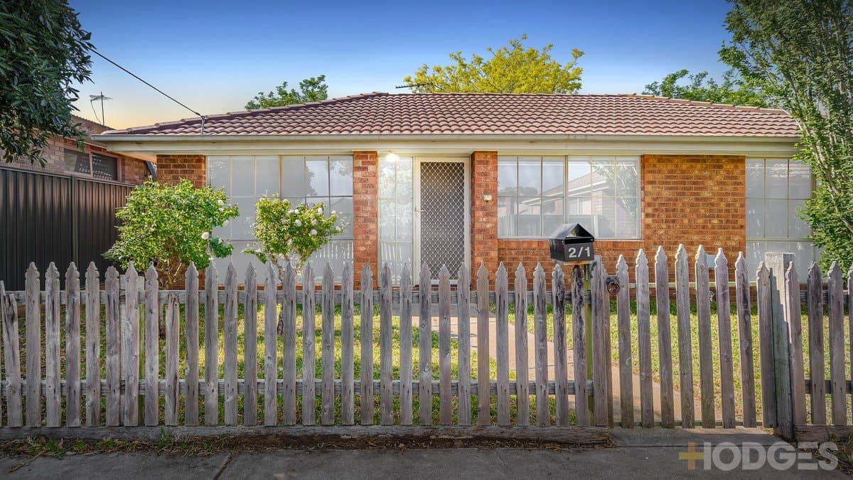 2 / 1 Regis Close, Werribee, VIC, 3030, Werribee - Image 1