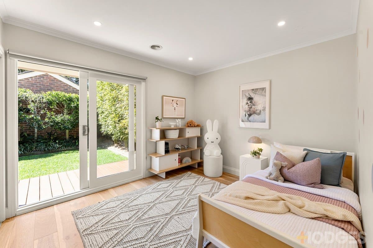 23 Cheltenham Road, Black Rock, VIC, 3193, Black Rock - Thumbnail 8