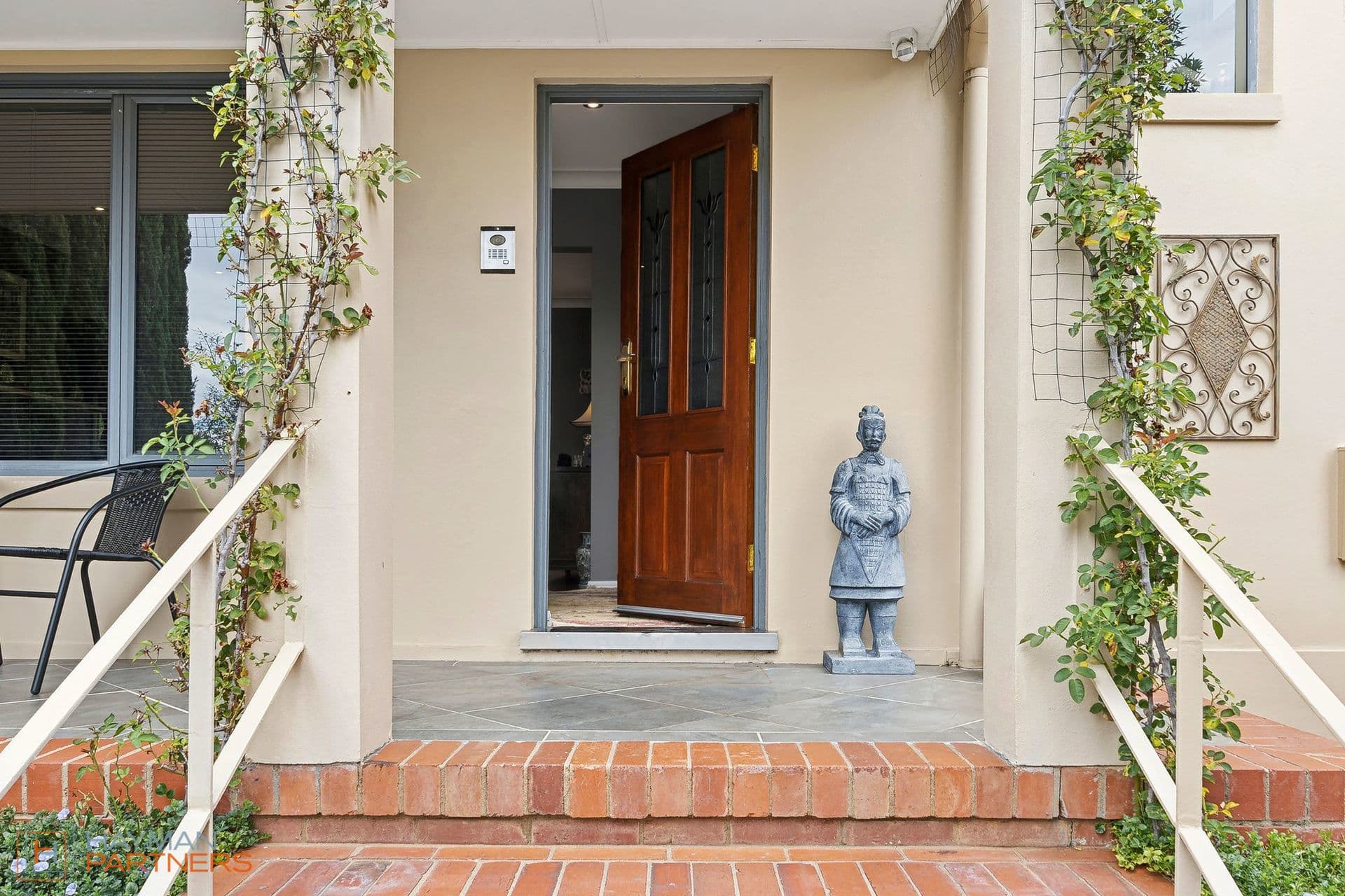 9 Hamilton Row, Yarralumla ACT 2600, Yarralumla - Thumbnail 2