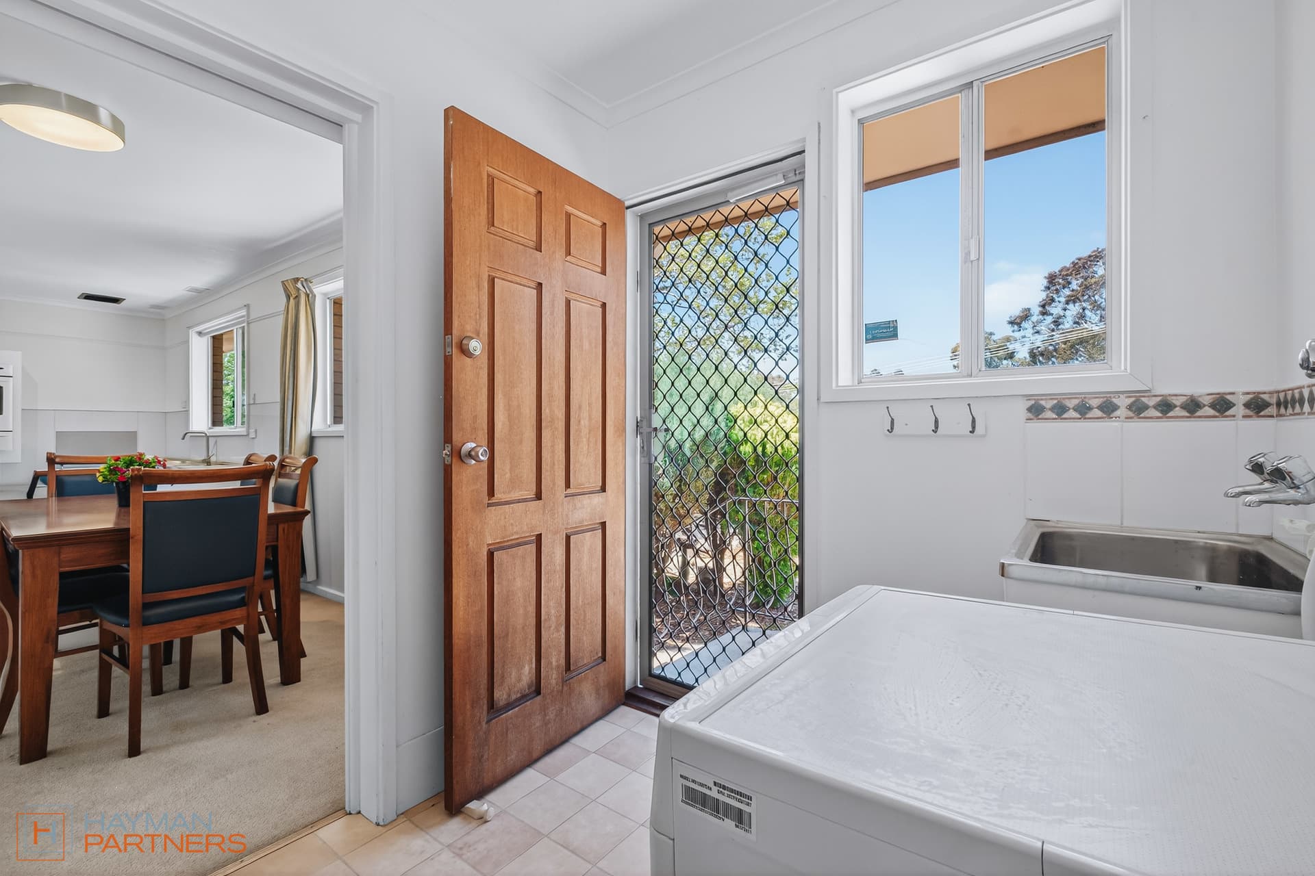 139 Namatjira Drive, Fisher ACT 2611, Fisher - Thumbnail 3