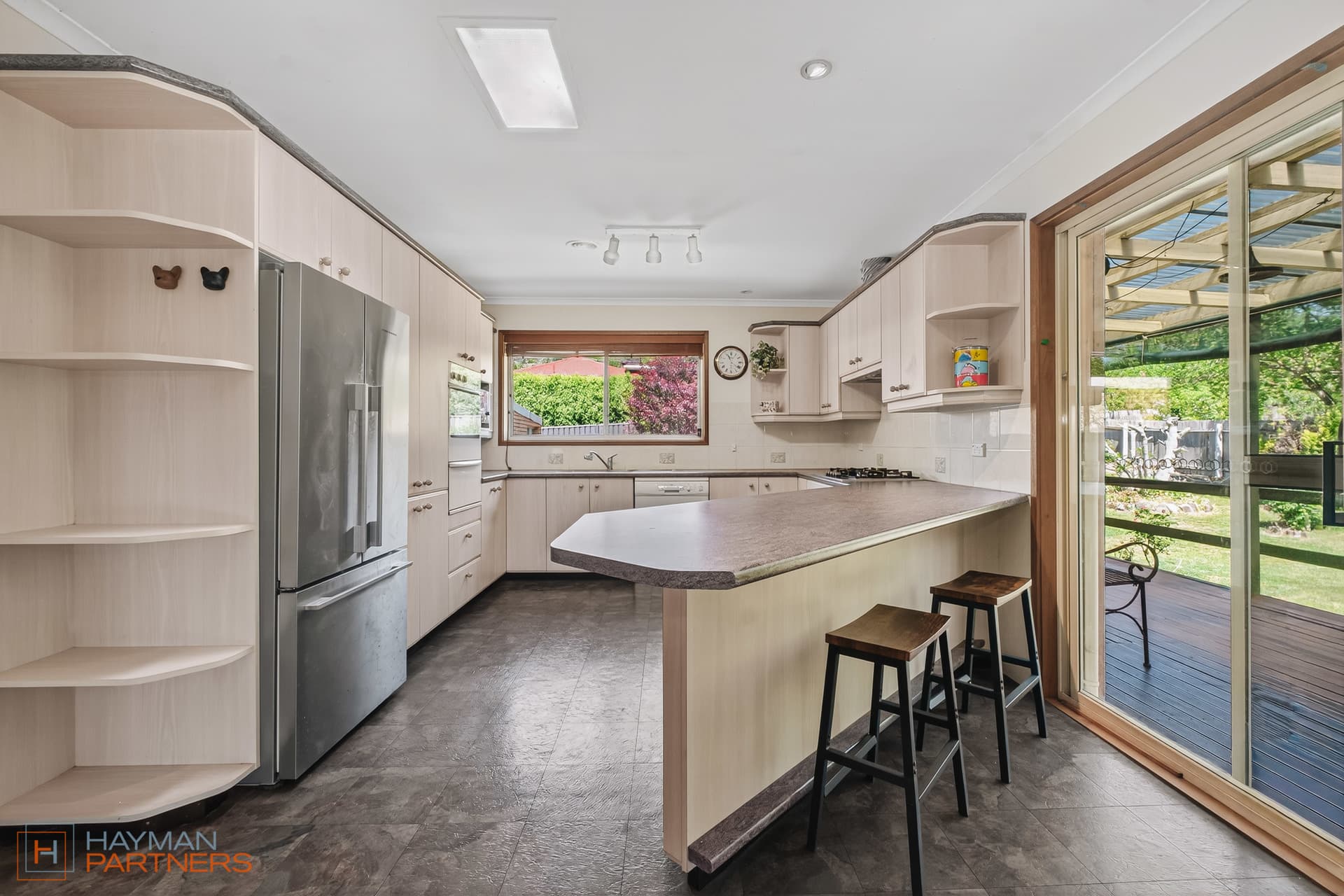 98 Macfarland Crescent, Pearce ACT 2607, Pearce - Thumbnail 6