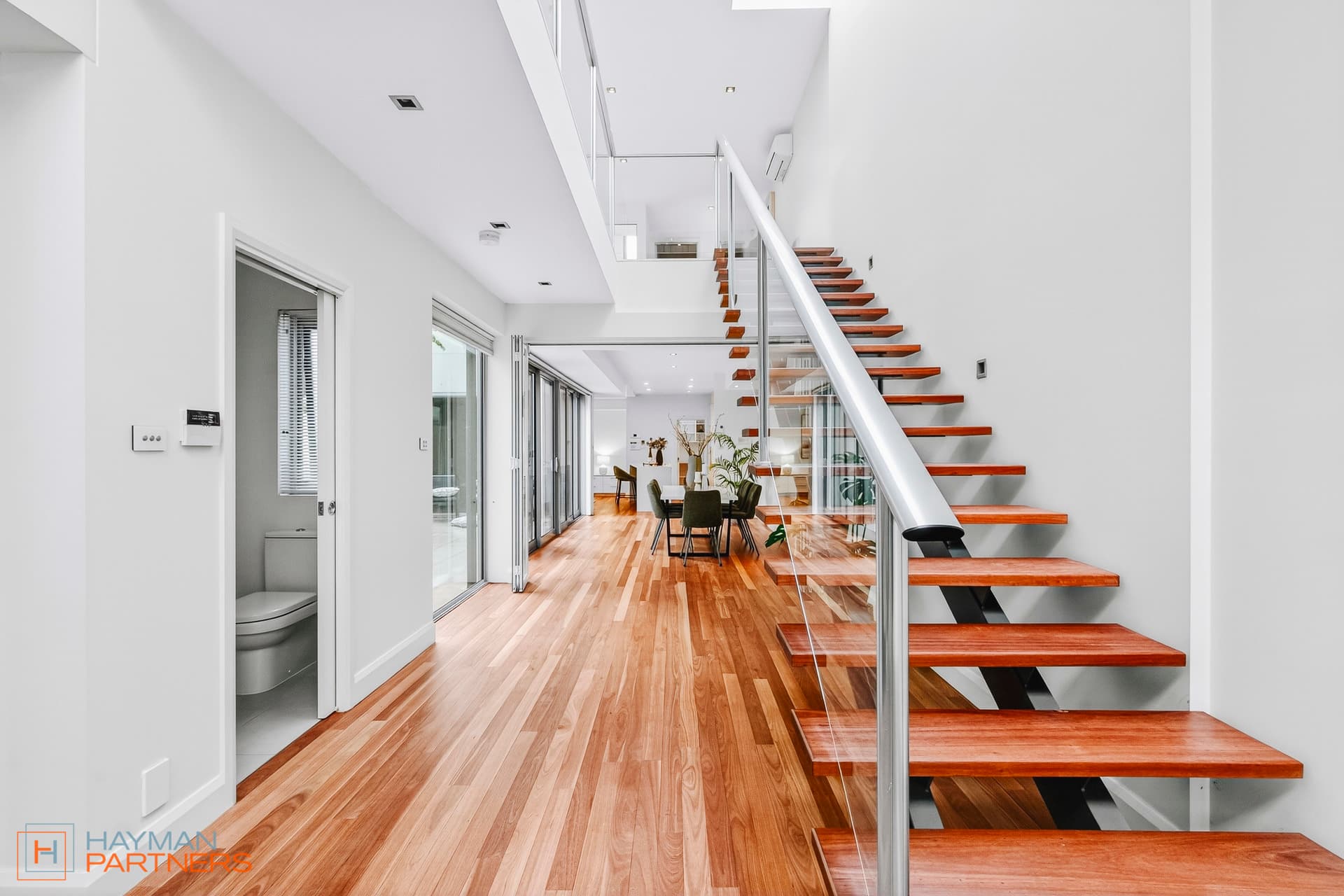 12 Waygoose Street, Kingston ACT 2604, Kingston - Thumbnail 2