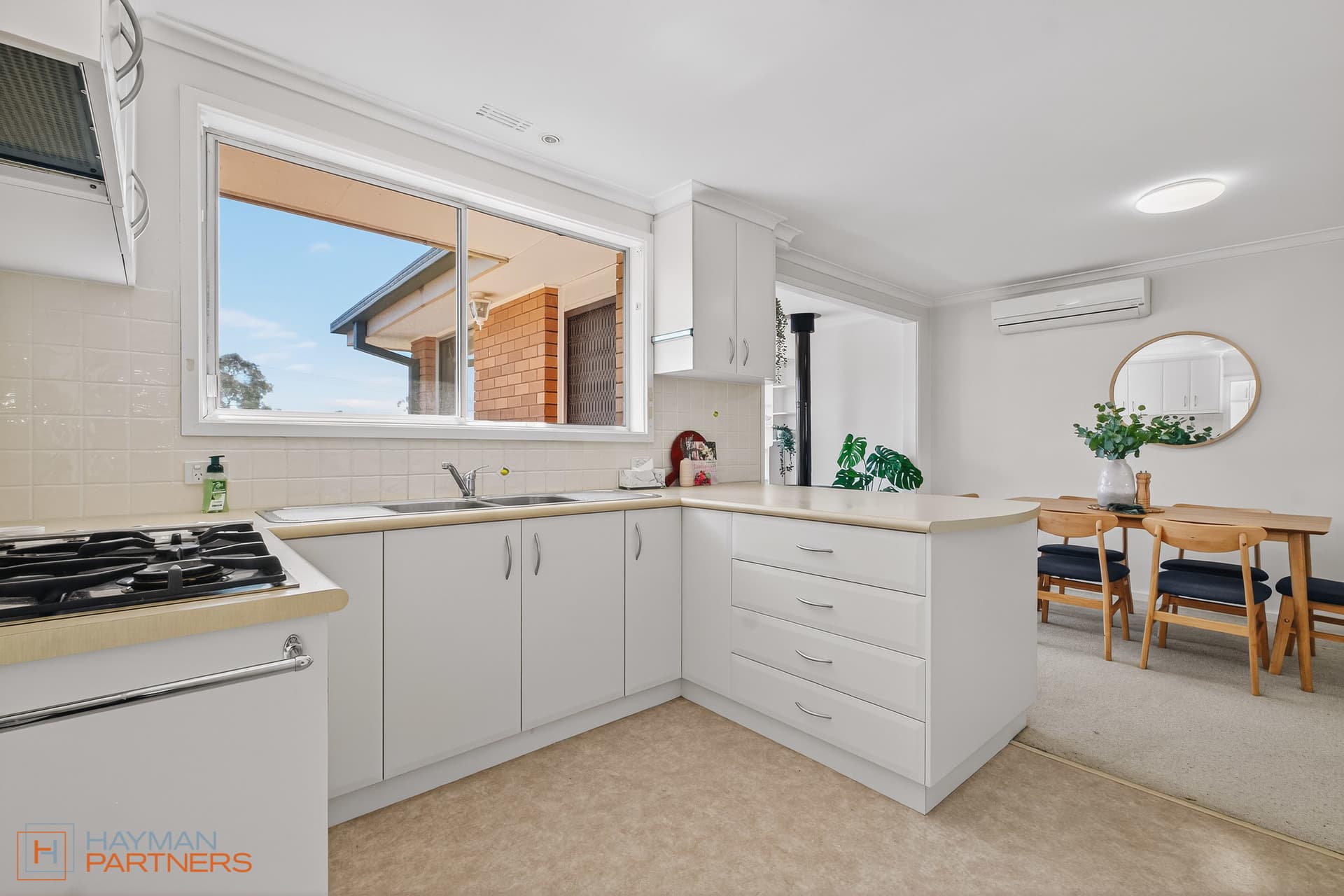 9 McLaren Crescent, Pearce ACT 2607, Pearce - Thumbnail 8