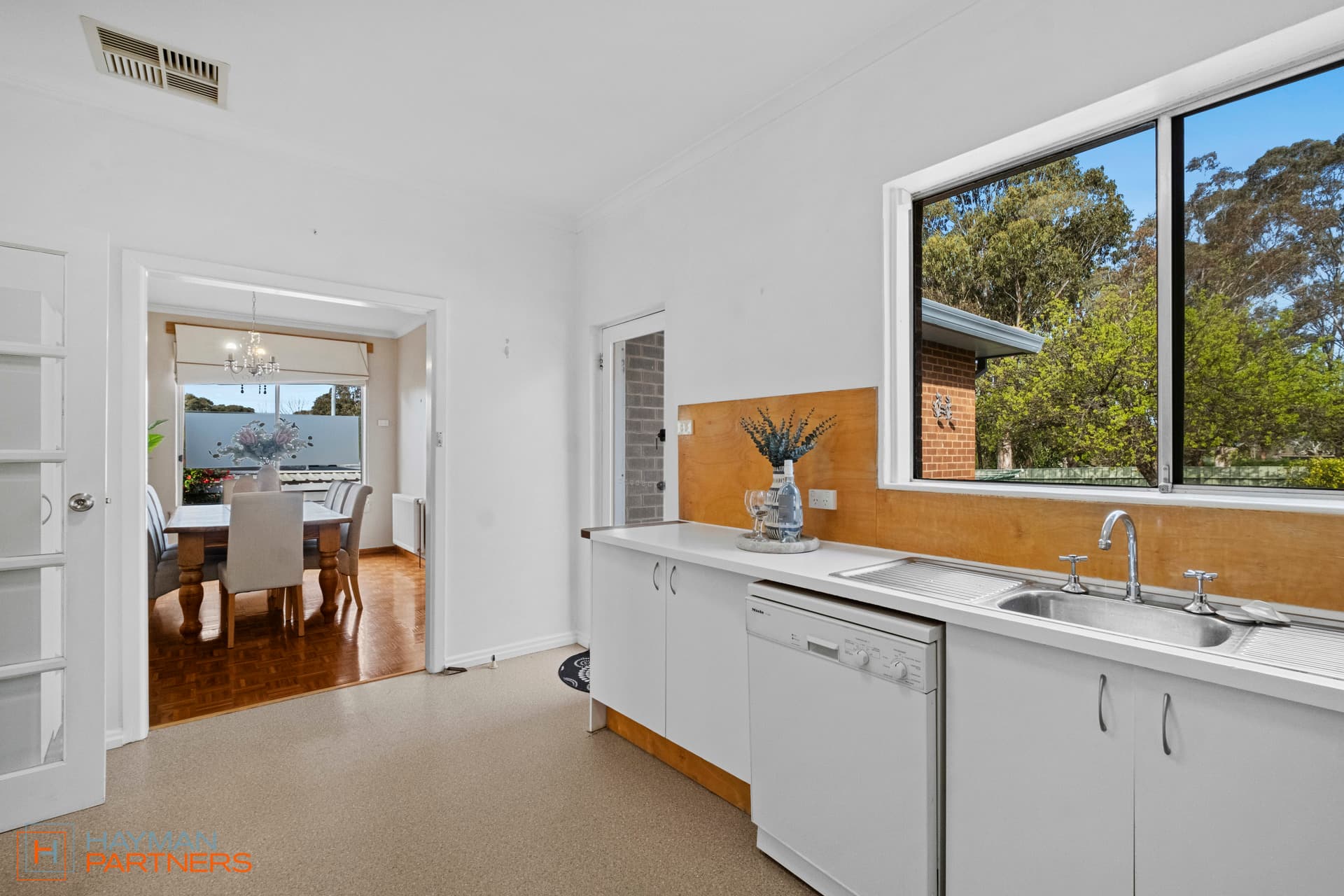 48 Wilsmore Crescent, Chifley ACT 2606, Chifley - Thumbnail 5