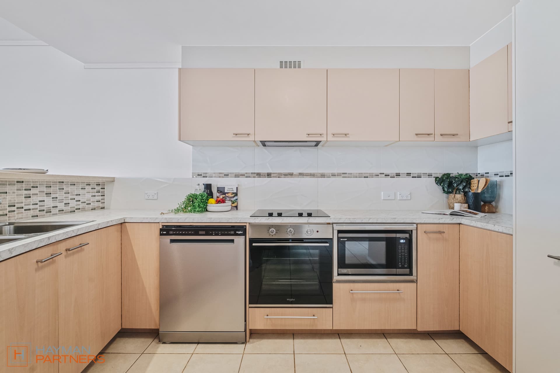 18/15 Eldridge Crescent, Garran ACT 2605, Garran - Thumbnail 7
