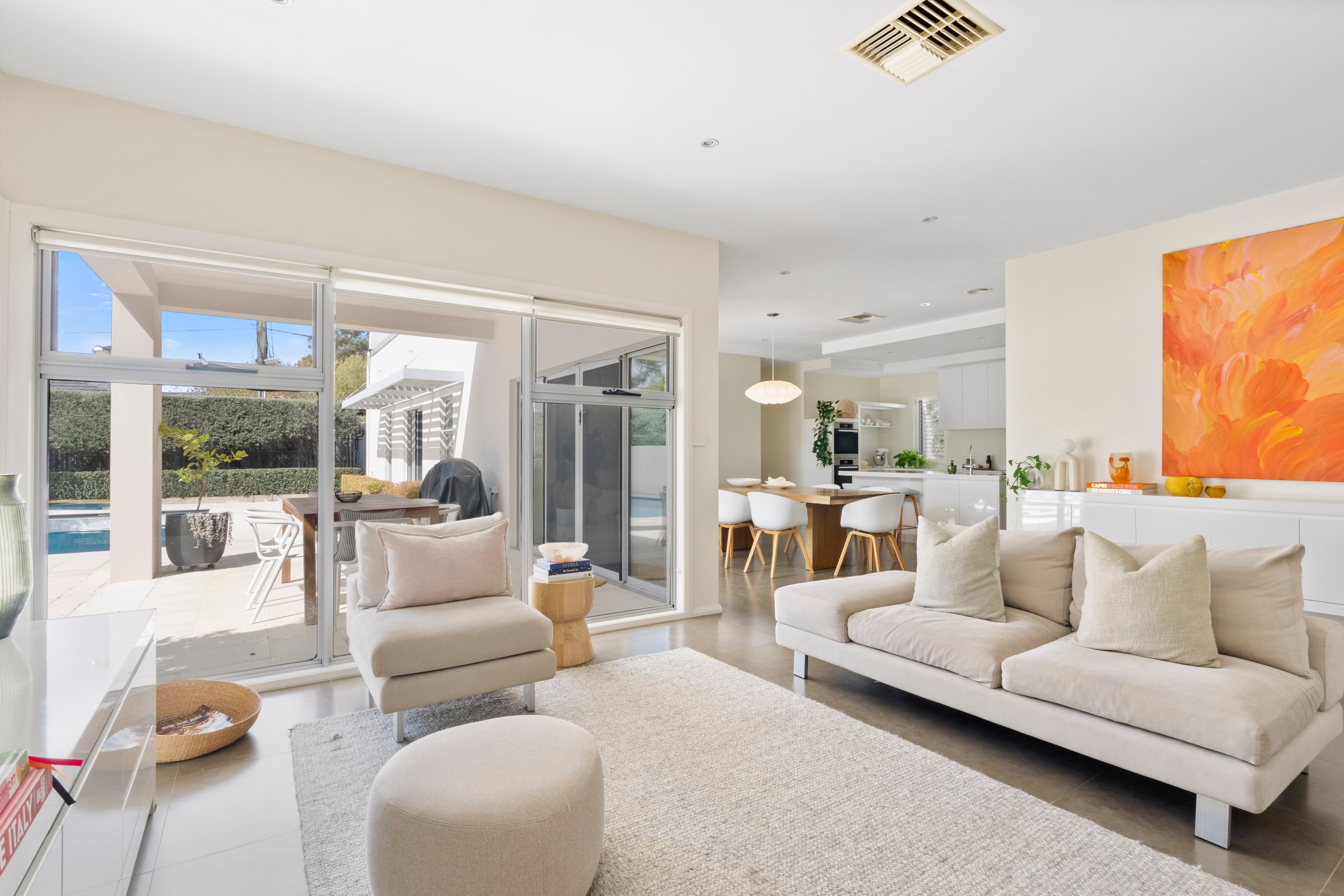 26 Robertson Street, Curtin ACT 2605, Curtin - Thumbnail 4