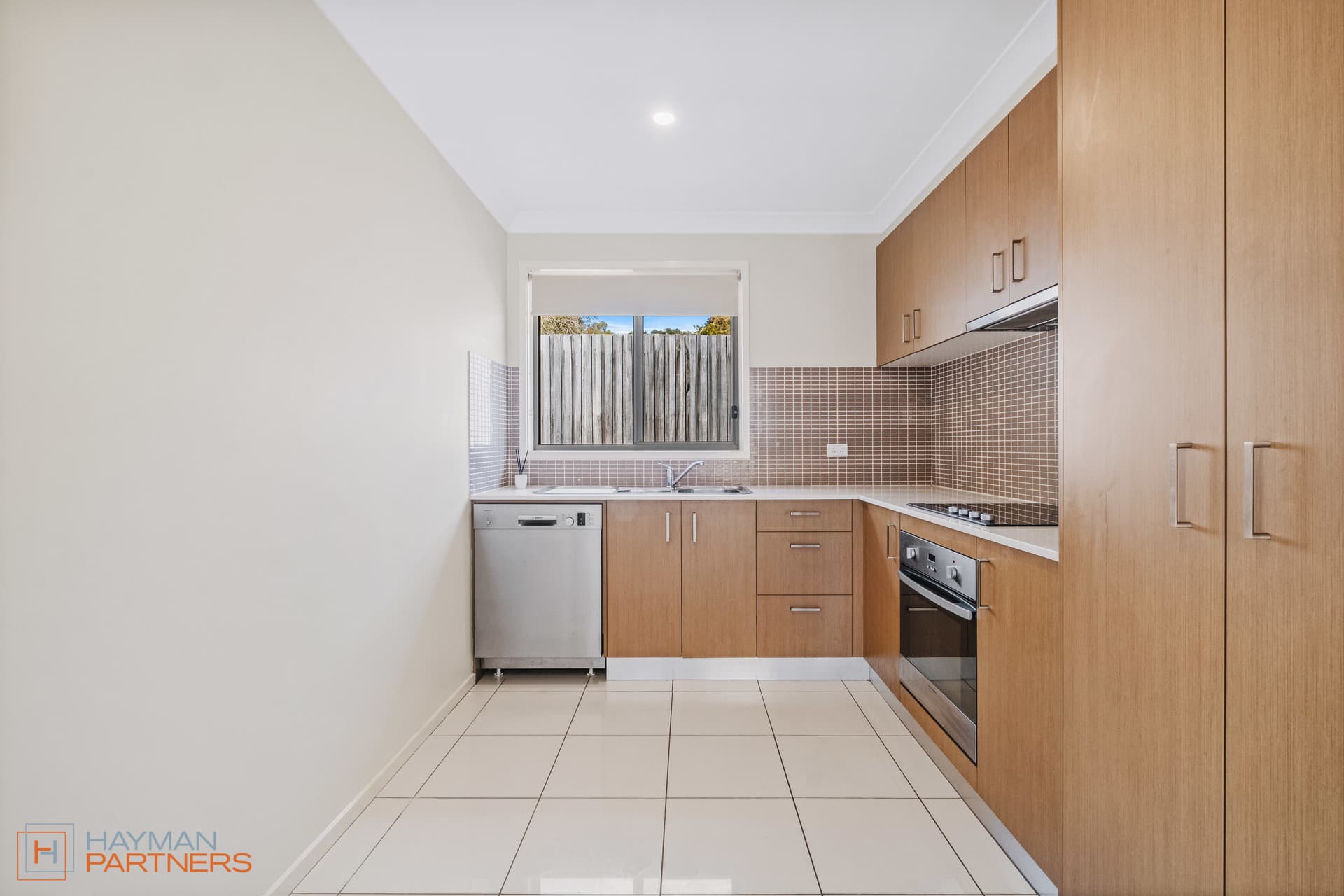 7/6 Clark Close, Spence ACT 2615, Spence - Thumbnail 4