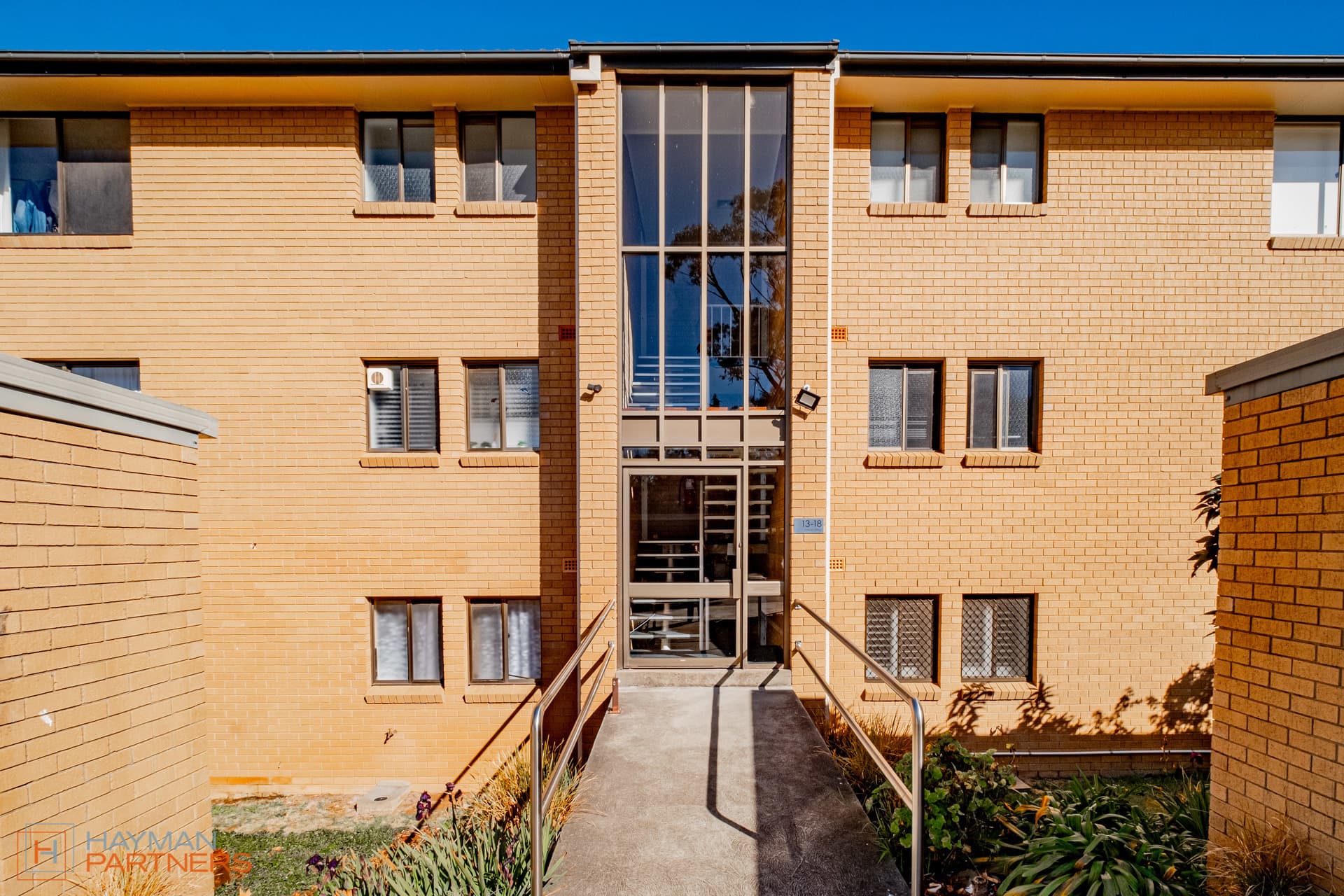 13/4 Heard Street, Mawson ACT 2607, Mawson - Thumbnail 2