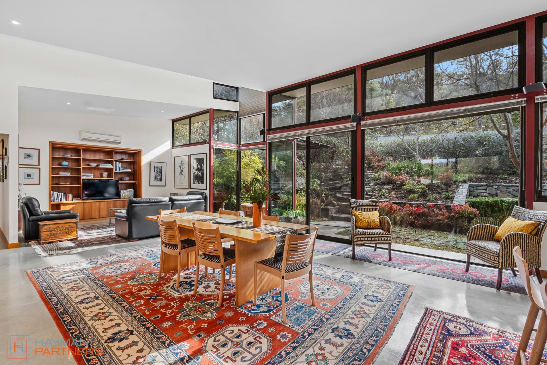 10 Minda Place, Jerrabomberra NSW 2619, Jerrabomberra - Thumbnail 2