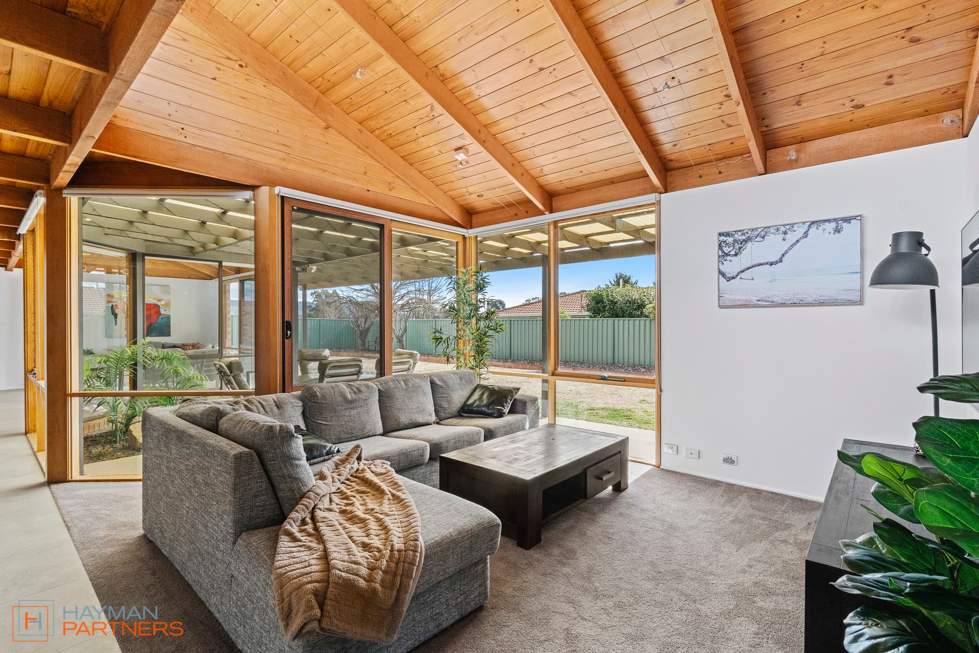 6 Fingleton Crescent, Gordon ACT 2906, Gordon - Thumbnail 6