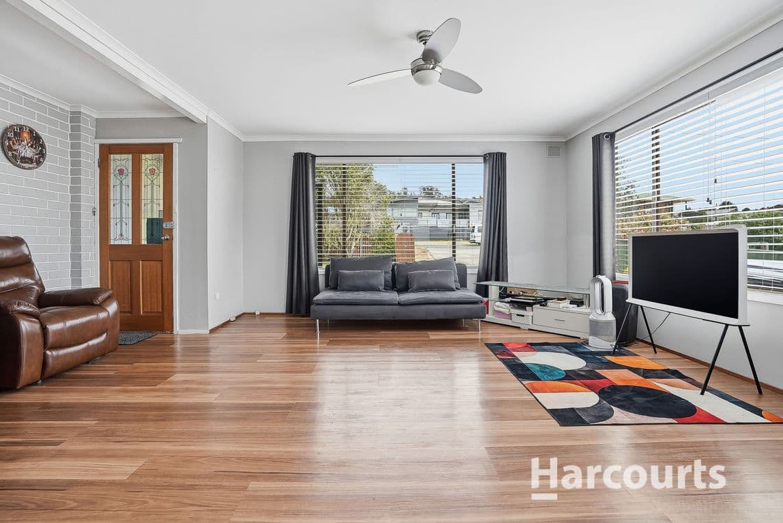 55 Emma Street, BRIDPORT, TAS 7262, Bridport - Thumbnail 2