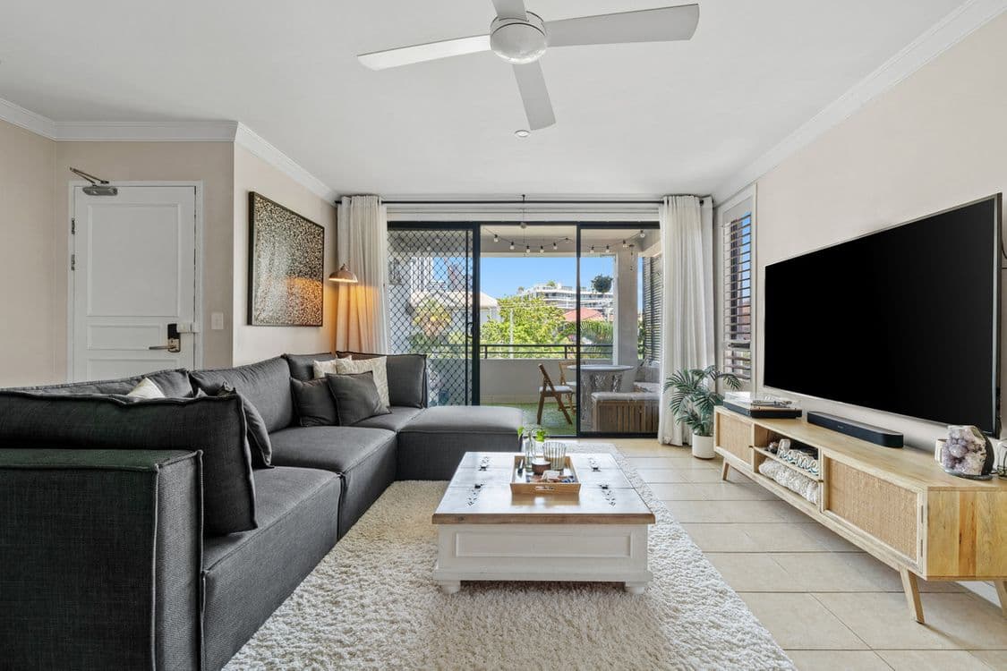 3/9 Rosewood Avenue, Broadbeach, QLD 4218, Broadbeach - Thumbnail 4