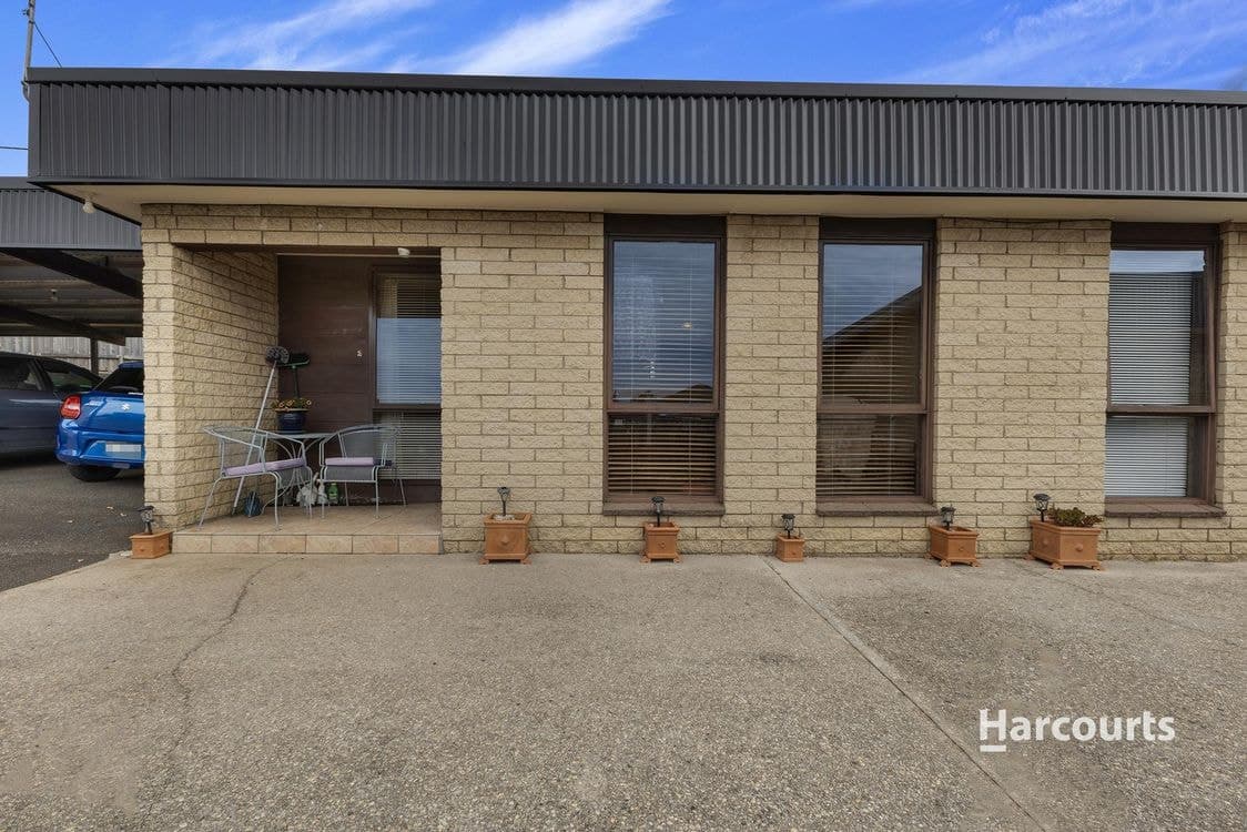 2/16 Johnson Street, UPPER BURNIE, TAS 7320, Upper Burnie - Thumbnail 2