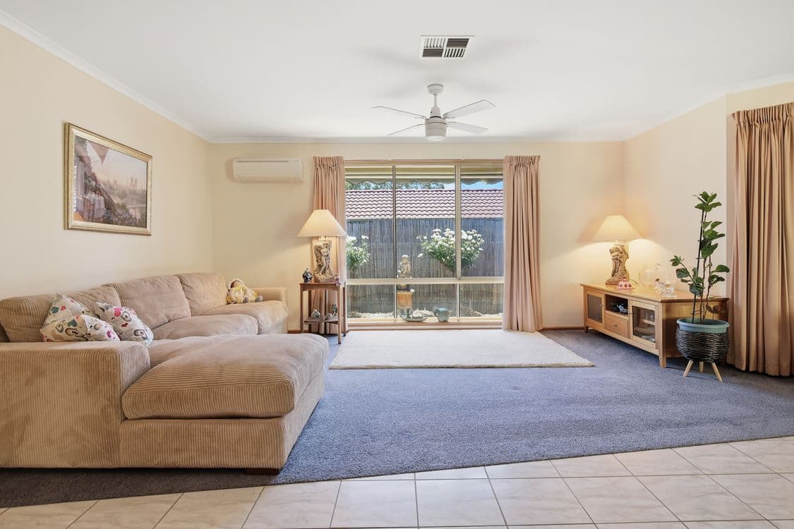 13 Stonebridge Drive, ABERFOYLE PARK, SA 5159, Aberfoyle Park - Thumbnail 3