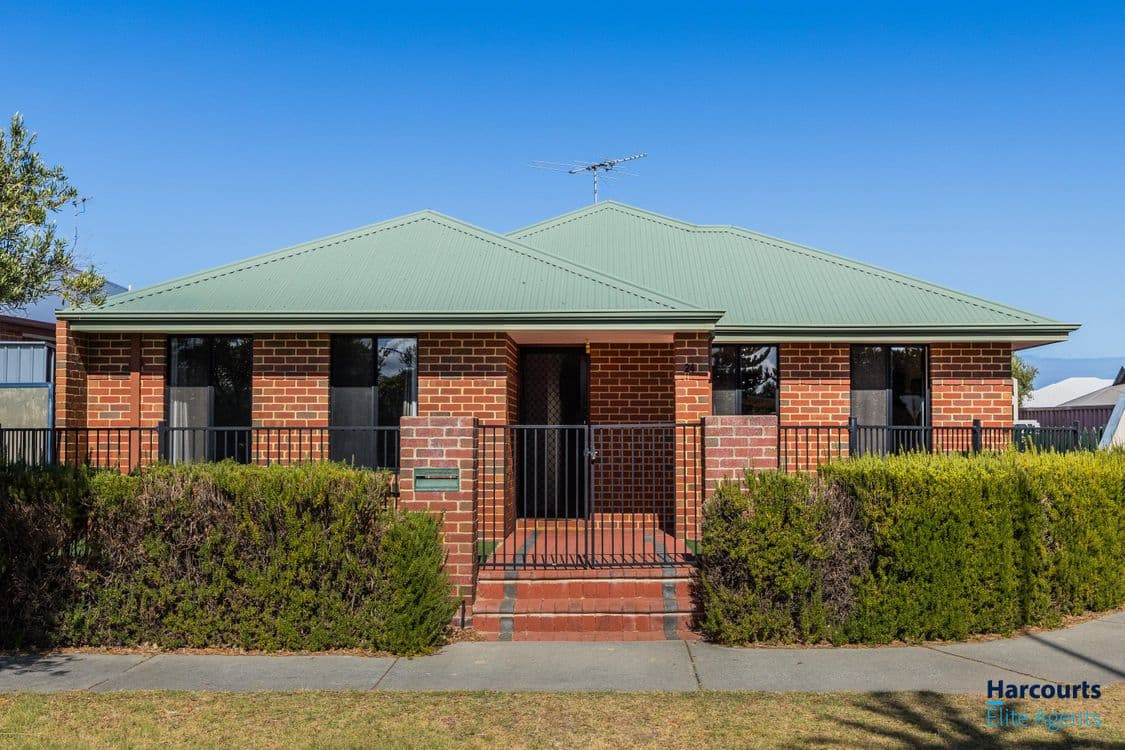 24 Belgravia Terrace, ROCKINGHAM, WA 6168, Rockingham - Image 1