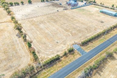 36 Lansdowne Place, Deloraine - Thumbnail 3