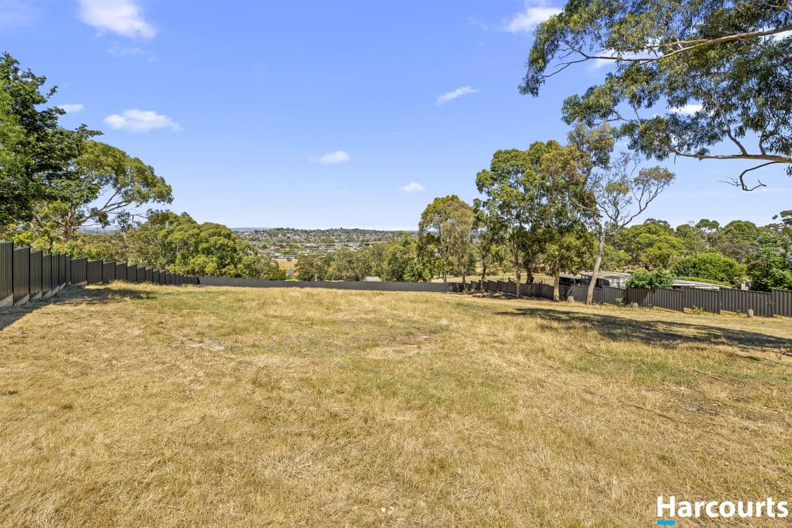 35B Churchill Park Drive, ENDEAVOUR HILLS, VIC 3802, Endeavour Hills - Image 1