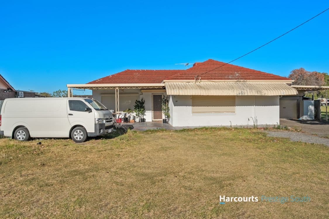 10 Melvin Avenue, THORNLIE, WA 6108, Thornlie - Thumbnail 3