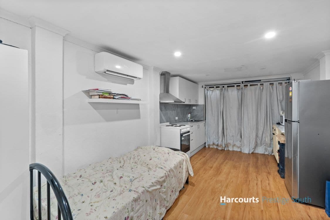 10 Melvin Avenue, THORNLIE, WA 6108, Thornlie - Thumbnail 7