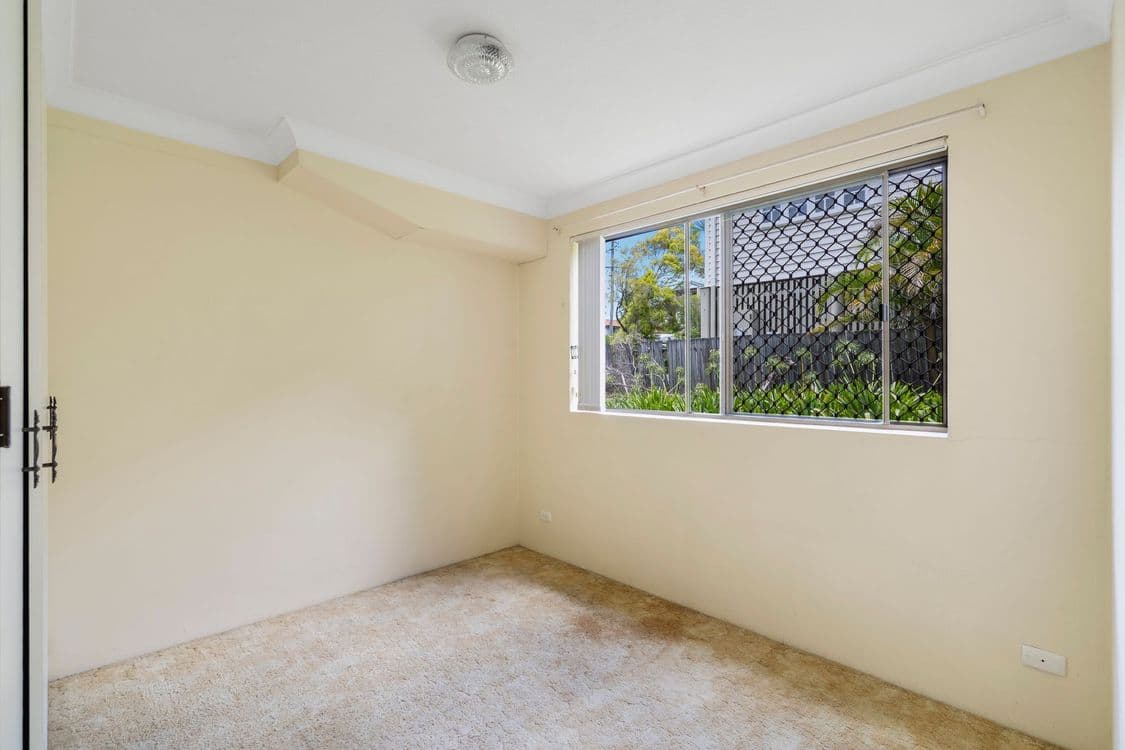 1/11 Galway Street, GREENSLOPES, QLD 4120, Greenslopes - Thumbnail 7