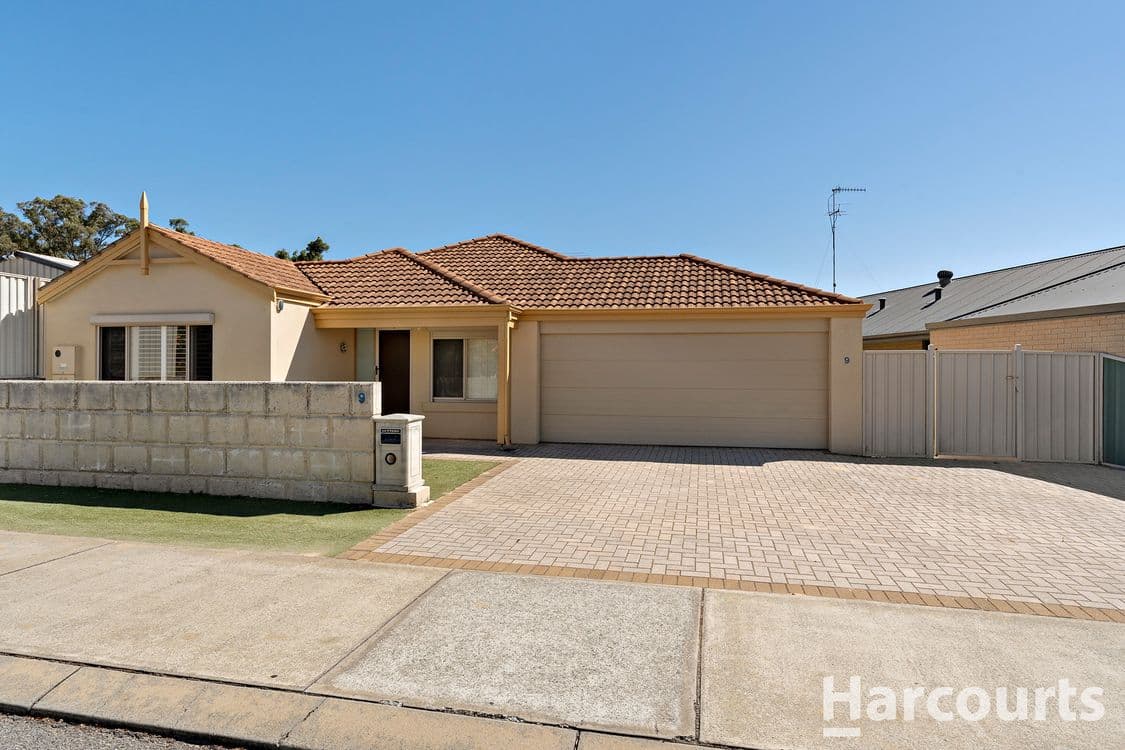 9 Ipswich Parkway, GREENFIELDS, WA 6210, Greenfields - Thumbnail 2