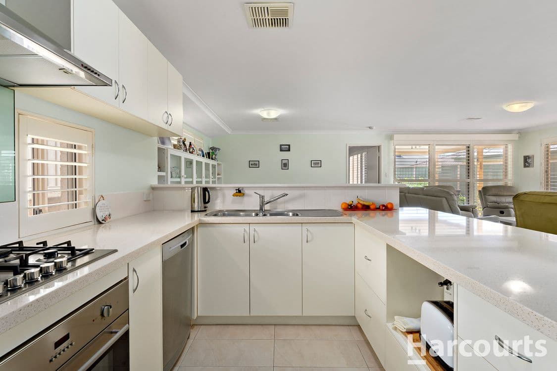 9 Ipswich Parkway, GREENFIELDS, WA 6210, Greenfields - Thumbnail 6