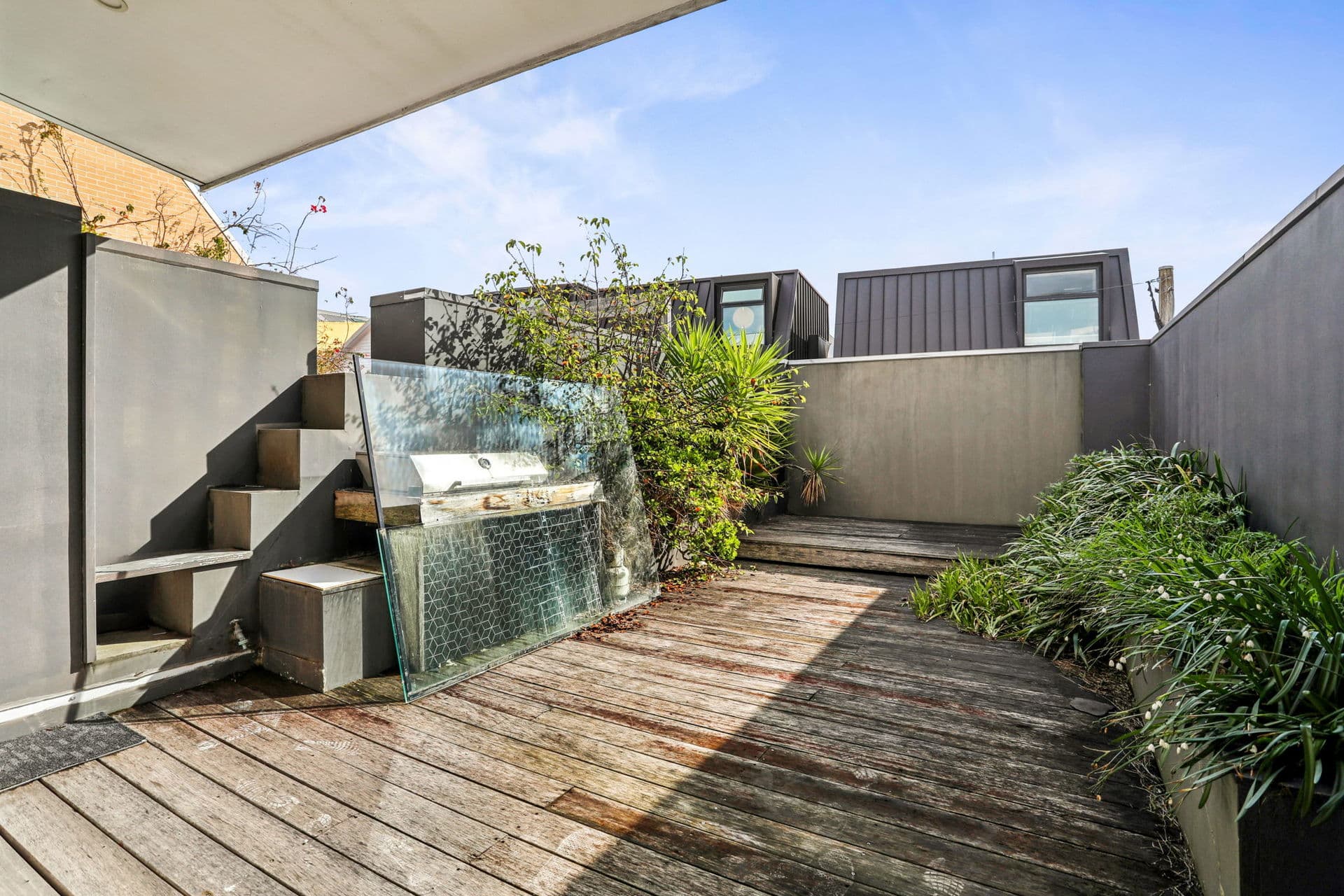 12-14 Victoria Street, Beaconsfield, Beaconsfield - Thumbnail 2