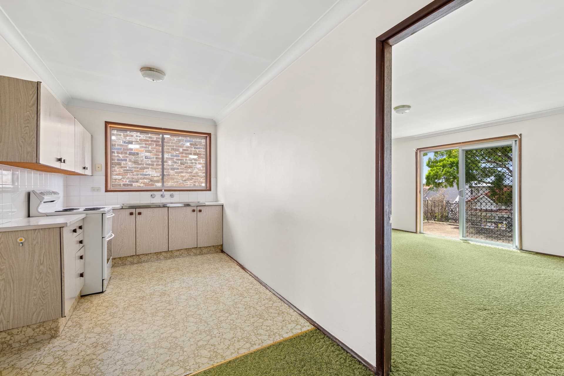 6 Jackaman Street, Bondi, Bondi - Thumbnail 4