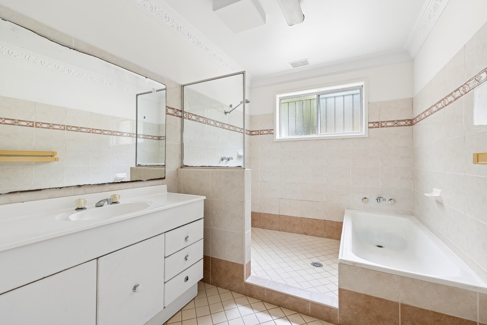 6 Jackaman Street, Bondi, Bondi - Thumbnail 6