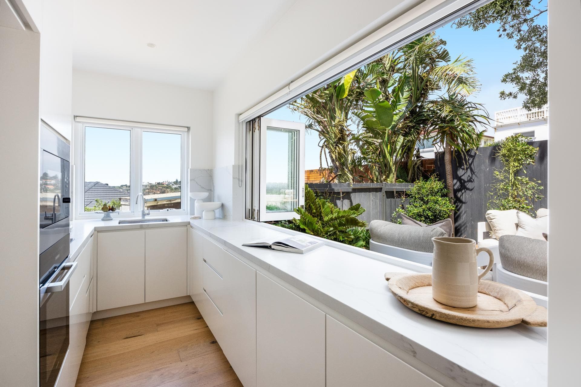 1/17 Alexander Street, Tamarama, Tamarama - Image 1