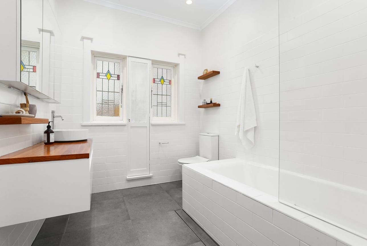 2/18-20 Sir Thomas Mitchell Road, Bondi Beach, Bondi Beach - Thumbnail 2