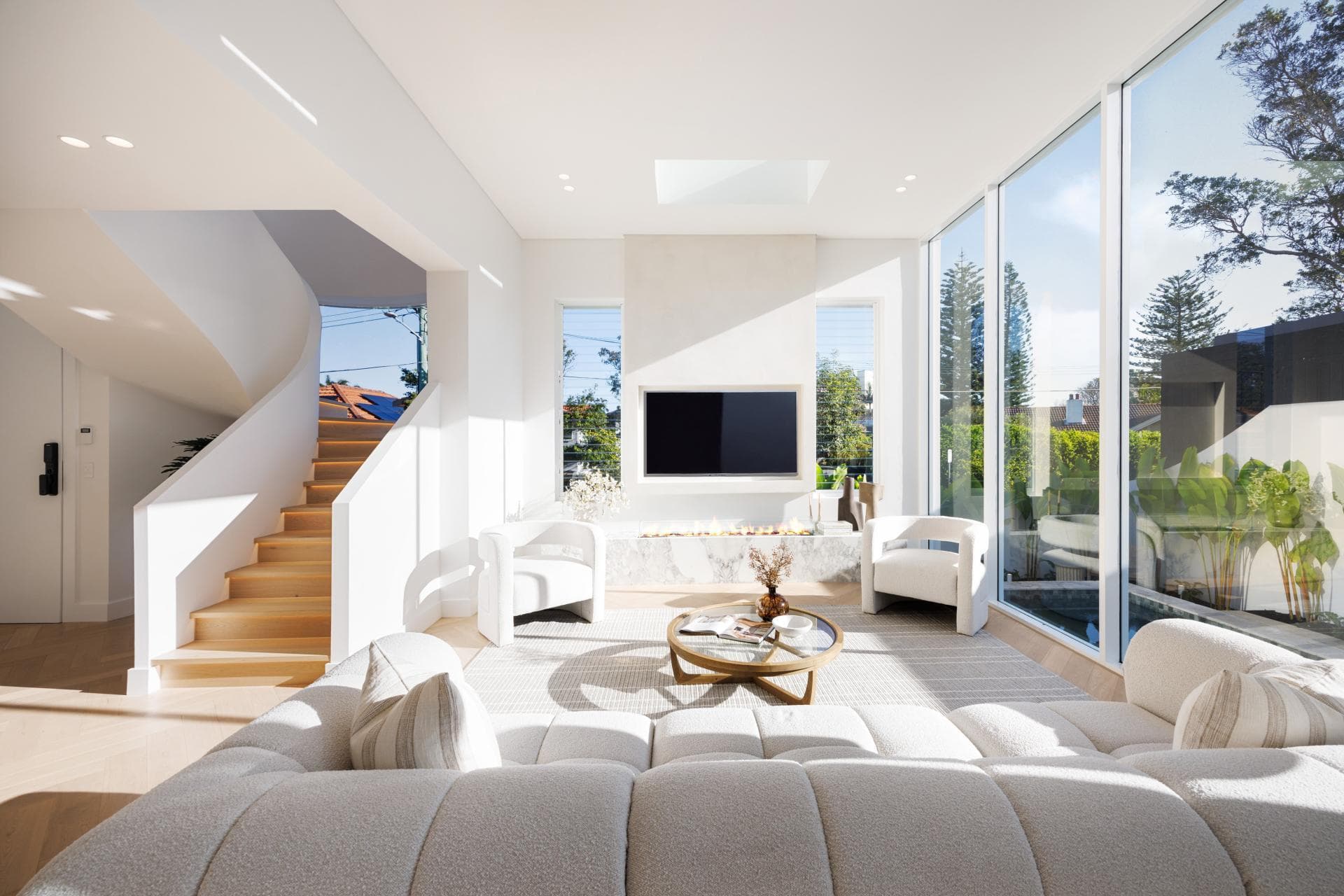 2 Farrellys Avenue, Bondi, Bondi - Image 1