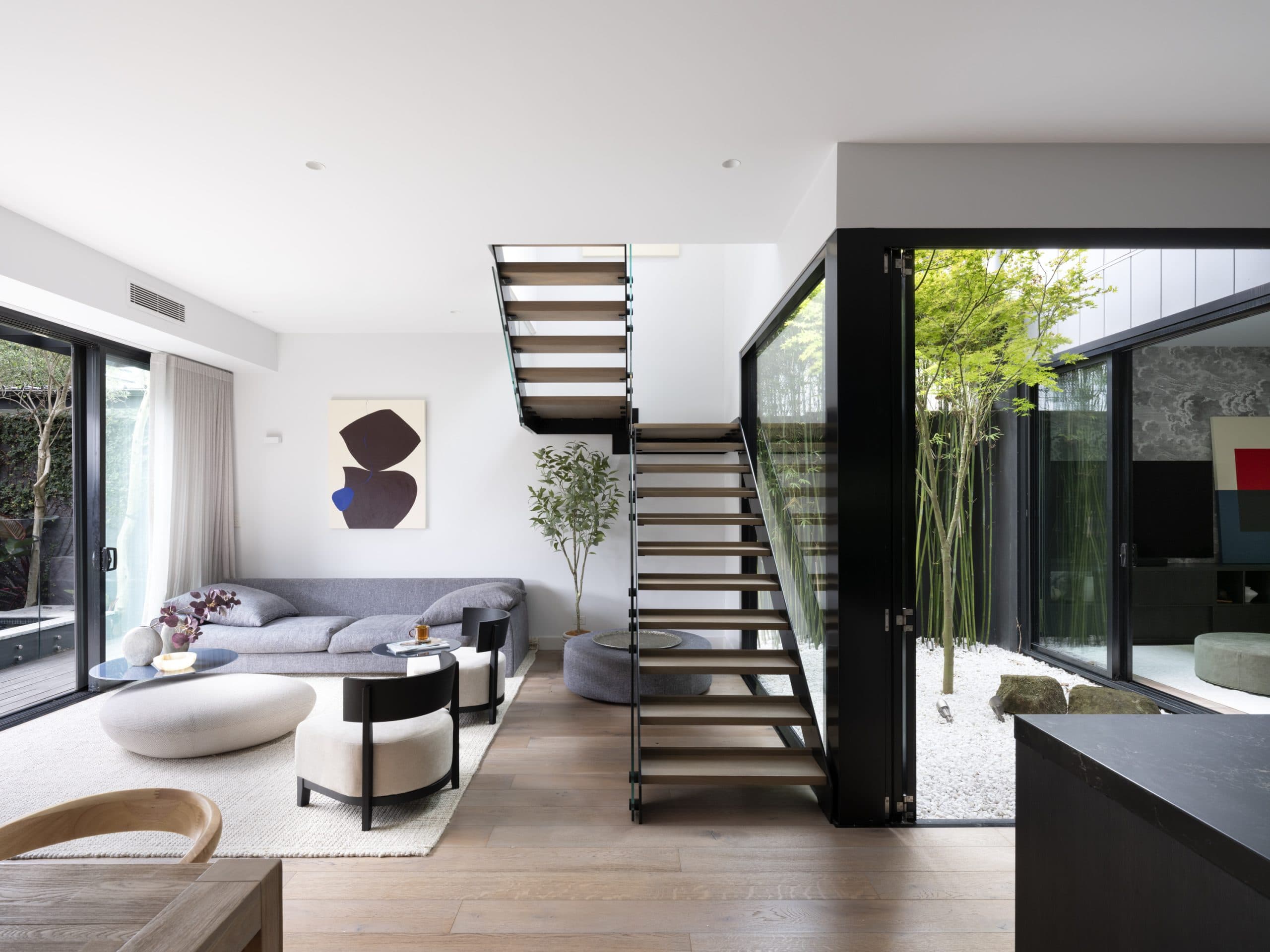 8/19 Poate Road, Centennial Park, Bondi Junction - Thumbnail 2
