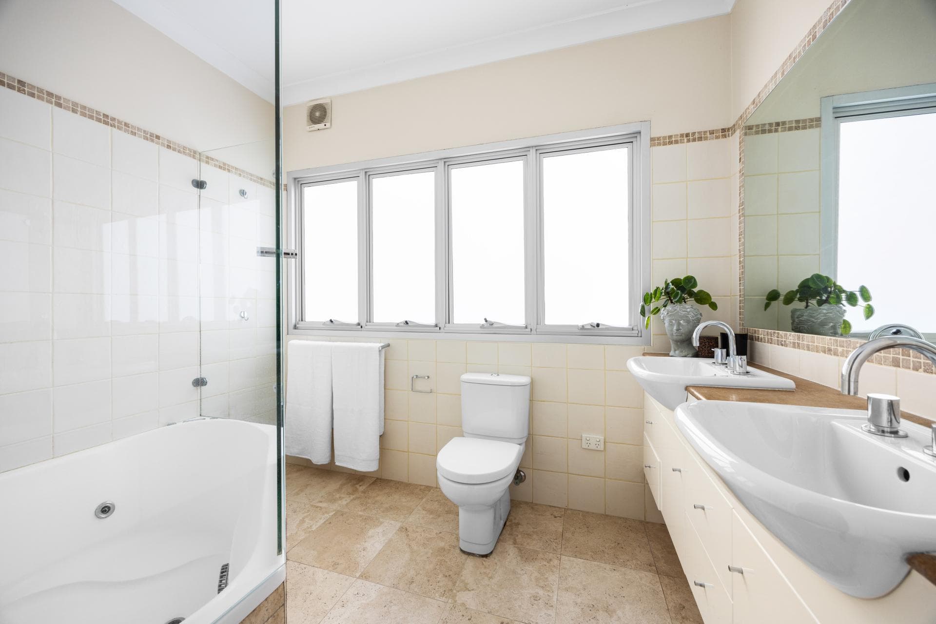 42 Fitzgerald  Street, Queens Park, Queens Park - Thumbnail 4