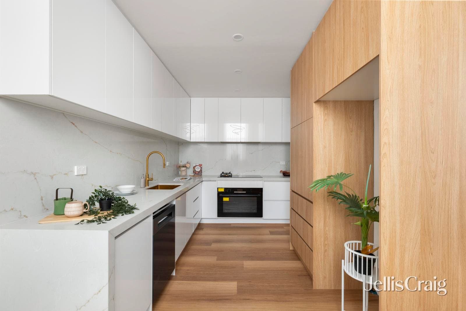 166 Richardson Street, Albert Park, Albert Park - Thumbnail 6