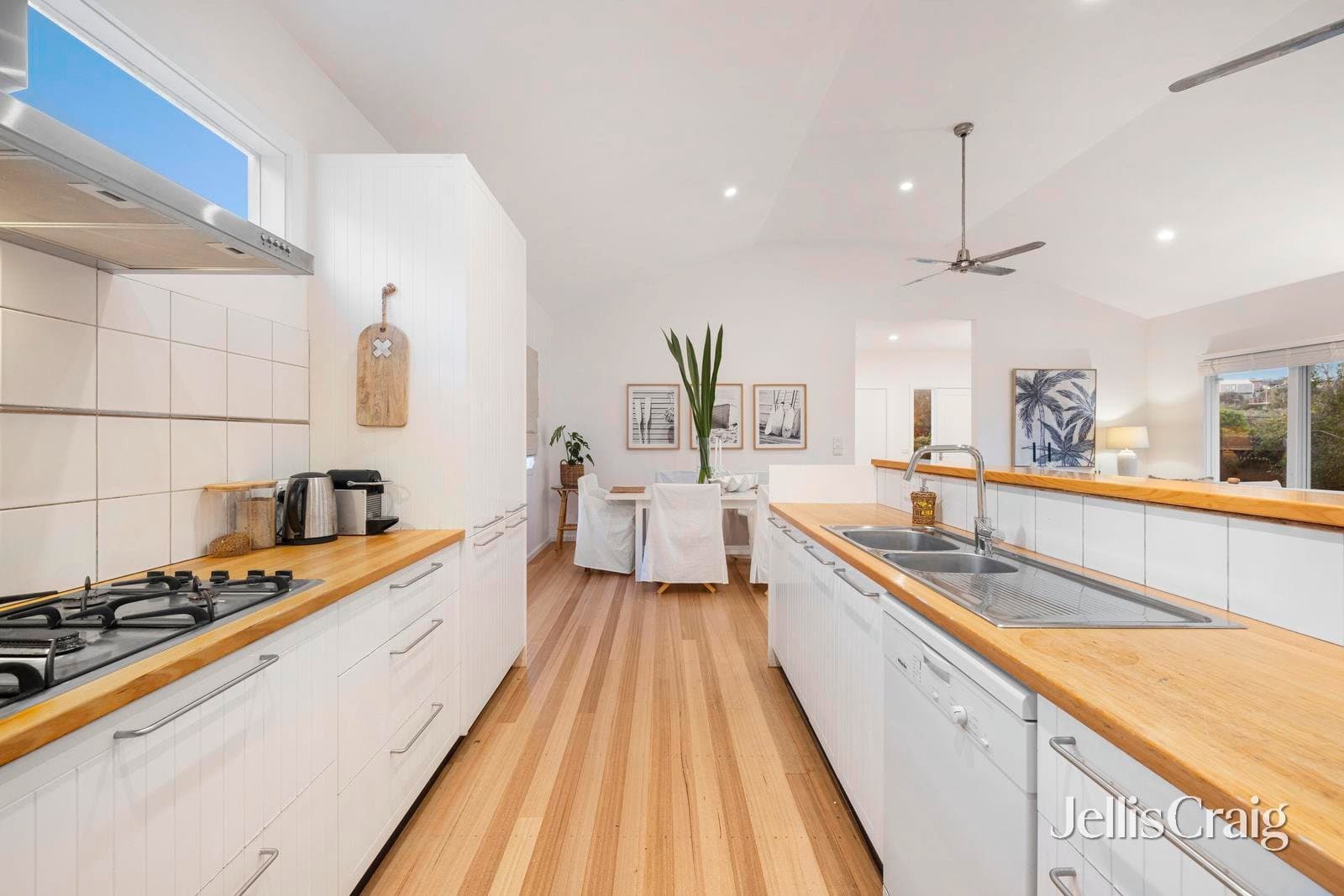 29 Beach Avenue, Blairgowrie, Blairgowrie - Thumbnail 6