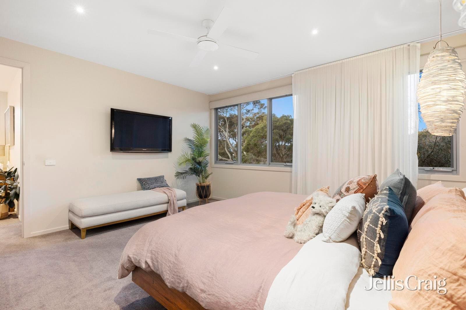 24 Stringer Road, Blairgowrie, Blairgowrie - Thumbnail 8