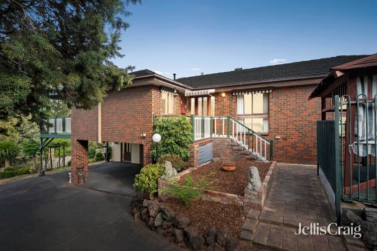 26 St Andrews Drive, Chirnside Park, Chirnside Park - Thumbnail 2