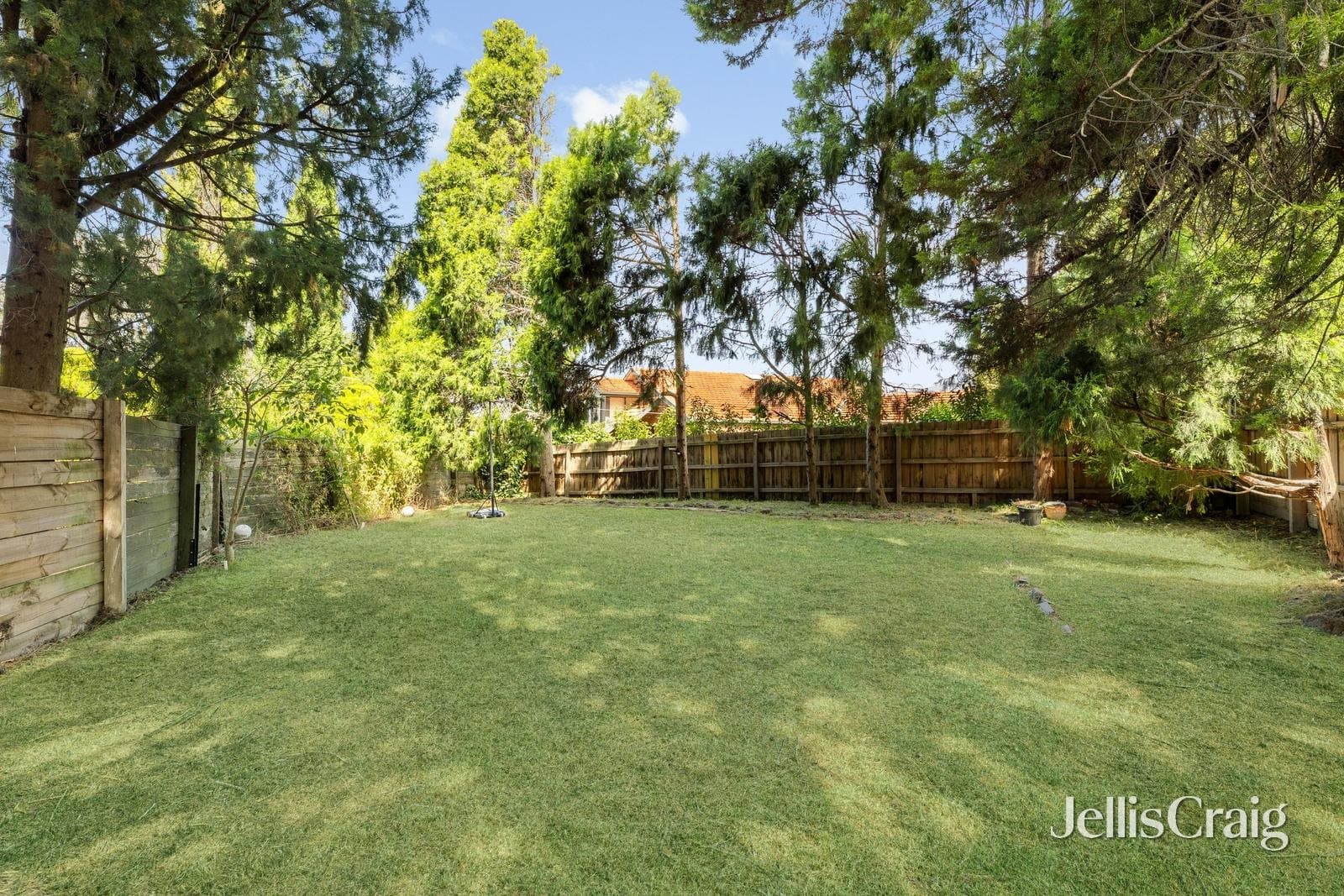 7 Ruth Court, Glen Waverley, Glen Waverley - Image 1